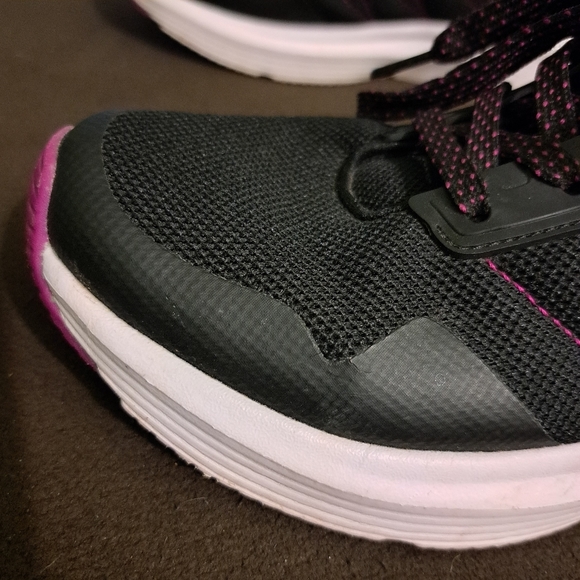 Athletic Works Running Shoes - Picture 2 of 10